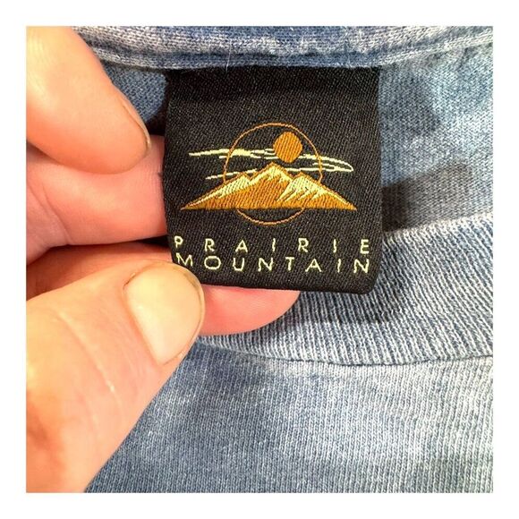 Vintage Prairie Mountain Yosemite Bald Eagle Graphic TShirt  XL 100% Cotton Blue - Picture 4 of 6